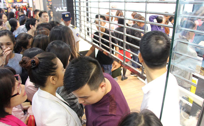 Người Việt có thể mua hàng giảm giá Black Friday ở đâu?