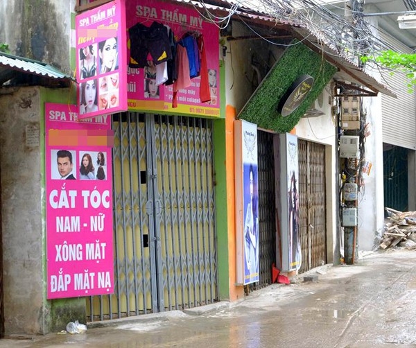 Khách nữ tố Spa cắt mí mắt hỏng còn bắt livestream xin lỗi: ‘2 bên đã tự hòa giải, mắt tôi không sao rồi’