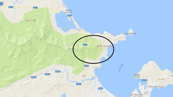 Sạt lở ở đèo Hải Vân, đường sắt Bắc - Nam tê liệt