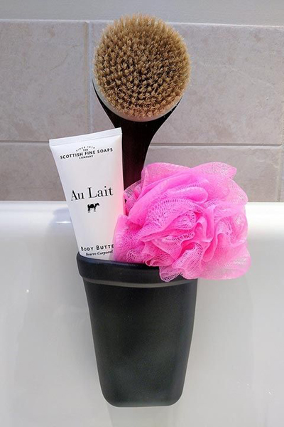 Các mẹo giúp nhà tắm siêu nhỏ vẫn chứa được nhiều đồ