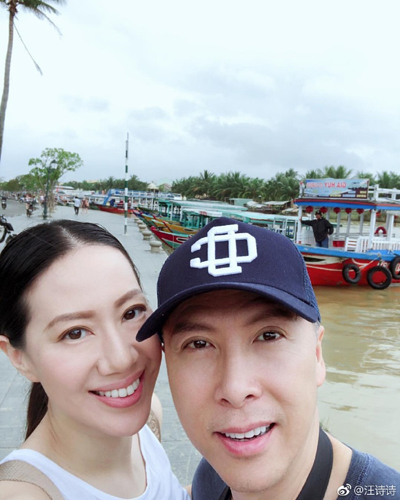 Chân Tử Đan và vợ du lịch Việt Nam