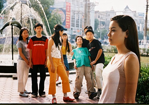 Hóa ra Hà Hồ từng làm cô giáo và dạy học sinh thế này về thần tượng