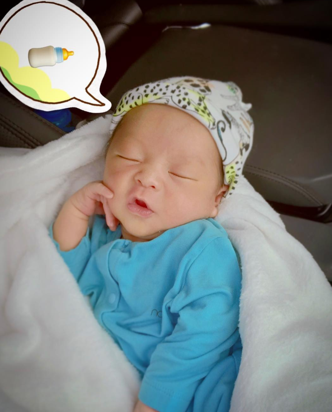 Nhìn đáng yêu thế này thì ai chẳng muốn có một nhóc tỳ như ca nương Kiều Anh