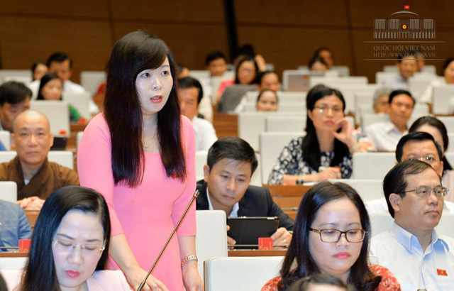 Không nên chỉ đánh thuế tài sản đại gia nhà đất tại TP.HCM