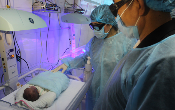 Bộ trưởng Y tế: 4 bé sơ sinh tử vong trong buổi sáng là sự cố bất thường