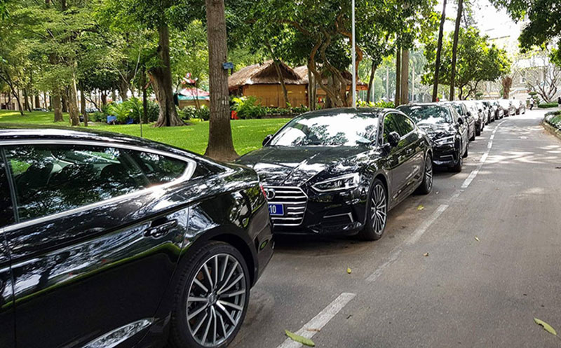 Giá xe Audi phục vụ APEC tại Việt Nam đắt như xe mới