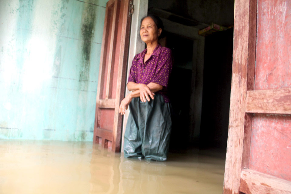 Người dân Quảng Nam lại tất bật chạy lũ