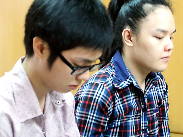 Gã chuyển giới dụ khách Tây mua dâm để trộm tài sản