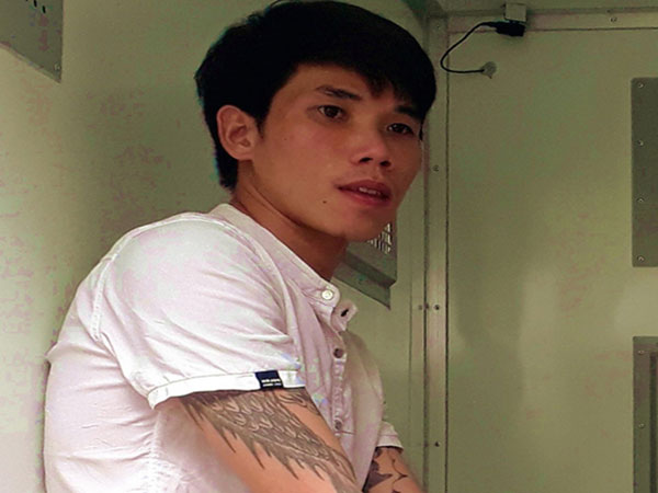 Cả nhà vợ ngã ngửa khi biết rể hiền là... siêu trộm trốn trại