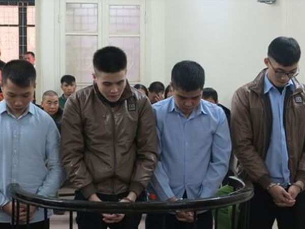 Nam công nhân mất mạng vì đập cửa phòng trọ cô gái lúc đêm khuya