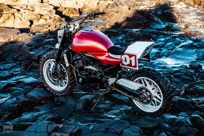 Kawasaki Z900RS Stone Tracker phong cách chúa tể bóng đêm