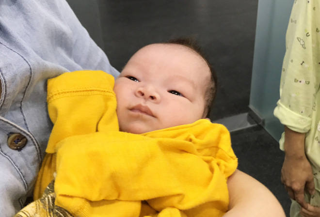 Sản phụ Cà Mau bất ngờ trở lại đón con trai tại bệnh biện: Mất tích vì lo kiếm tiền nuôi con