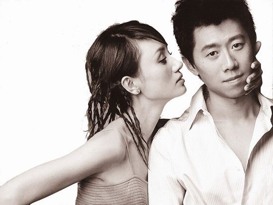 Những cặp đôi Hoa ngữ trải qua bao sóng gió vẫn trở về bên nhau