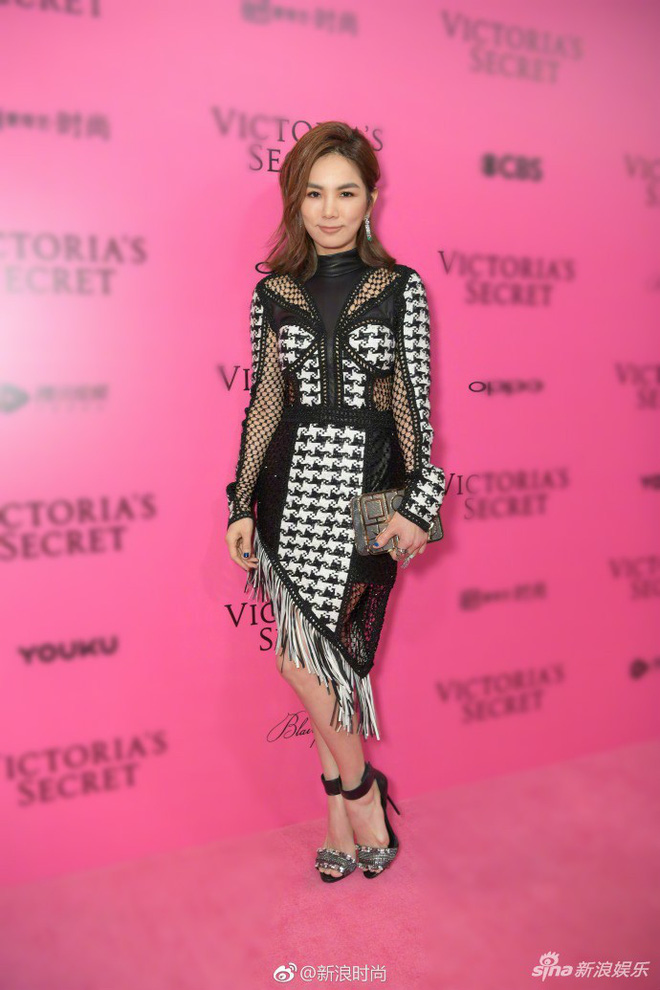 Thảm hồng Victorias Secret: Ngập tràn da thịt các chân dài, dàn khách mời Hoa ngữ khá lèo tèo