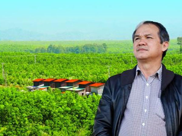 Bầu Đức trượt dài, túi tiền chỉ còn bằng 1/20 tỷ phú Phạm Nhật Vượng Bầu Đức trượt dài, túi tiền chỉ còn bằng 1/20 tỷ phú Phạm Nhật Vượng