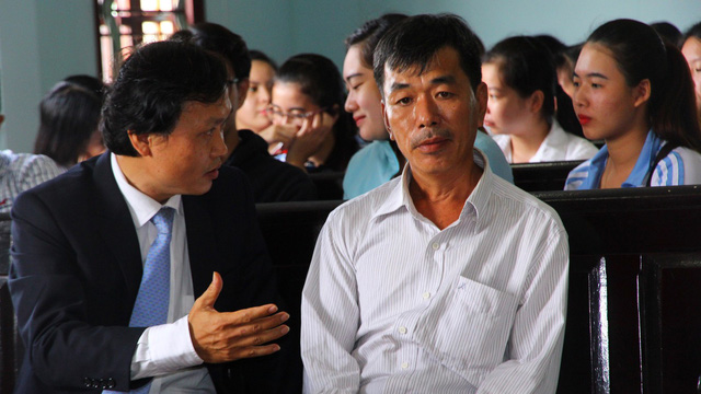 Bệnh viện không muốn trợ cấp suốt đời bệnh nhân bị cắt nhầm 2 thận