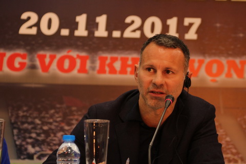 Báo chí quốc tế nói gì khi Ryan Giggs và Paul Scholes nhậm chức tại Việt Nam?