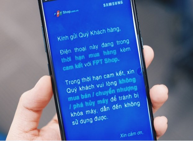 Rủi ro khi mua Note 8 giá rẻ chưa hết hợp đồng với nhà mạng