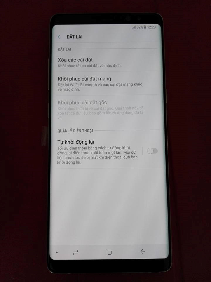 Rủi ro khi mua Note 8 giá rẻ chưa hết hợp đồng với nhà mạng