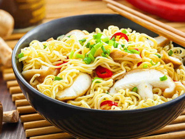 Việt Nam tiêu thụ 4,9 tỷ gói mì một năm