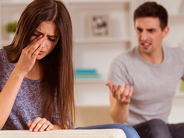 Chúng tôi chưa từng chung giường với nhau, cớ sao bạn gái có thuốc tránh thai khẩn cấp?