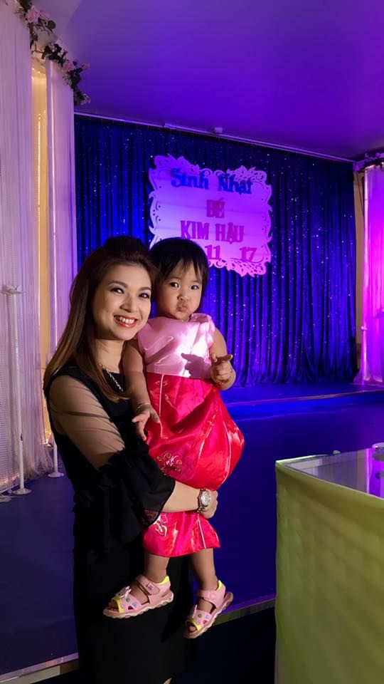 Dàn sao Việt tụ hội trong sinh nhật 2 tuổi của con gái nam diễn viên Hiếu Hiền Dàn sao Việt tụ hội trong sinh nhật 2 tuổi của con gái nam diễn viên Hiếu Hiền