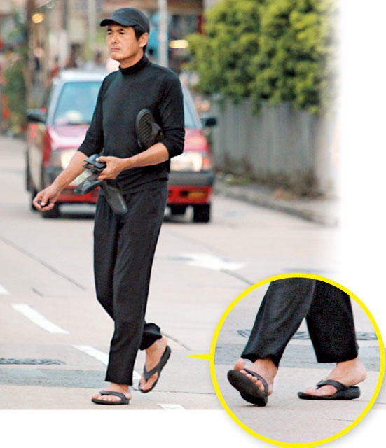 Chạnh lòng cảnh sao nam Hồng Kông chẳng là gì trong mắt ai khi thời hoàng kim vụt tắt