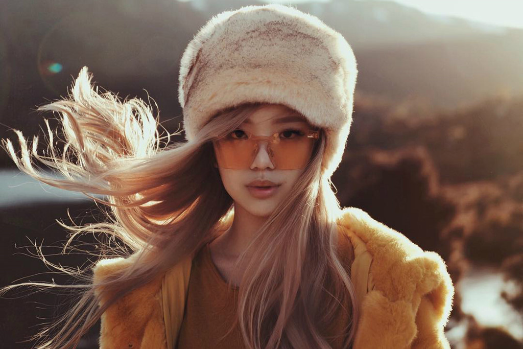 Cuộc sống sang chảnh của tiểu thư 9X trong hội con nhà giàu Singapore