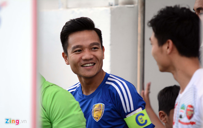 Văn Quyết, Thanh Trung sáng cửa giành Quả bóng vàng Việt Nam 2017