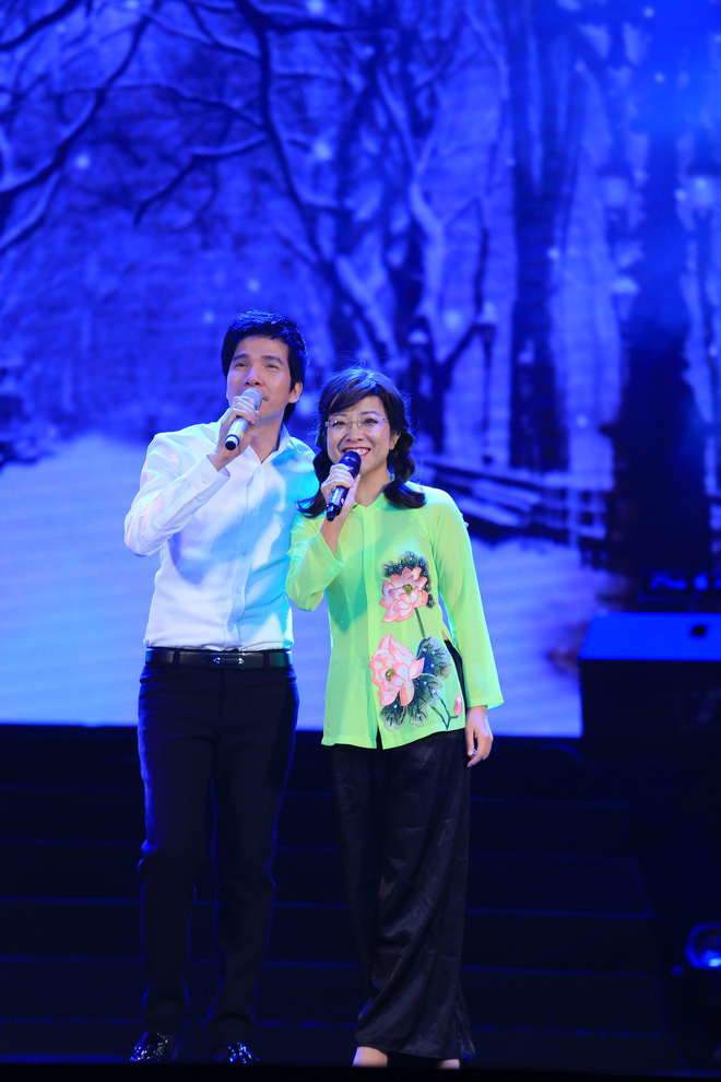 MC Thảo Vân làm ca sĩ, hát bolero ngọt ngào gây bất ngờ lớn