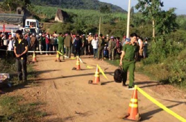 Khởi tố hung thủ giết người rồi bó bạt vứt dưới cống nước