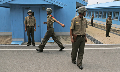 Hàn Quốc nói Triều Tiên thay toàn bộ lính gác biên giới