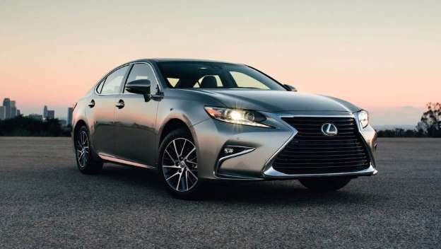 Những mẫu xe sang an toàn nhất năm 2017