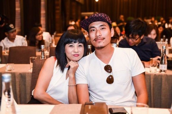 Cát Phượng tiết lộ về hai người đàn ông đặc biệt kém tuổi trong đời