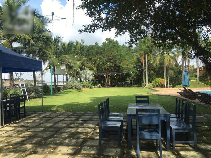 Tổ chức đám cưới ở hồ bơi, Khởi My và Kelvin Khánh đã bỏ ra số tiền bao nhiêu?