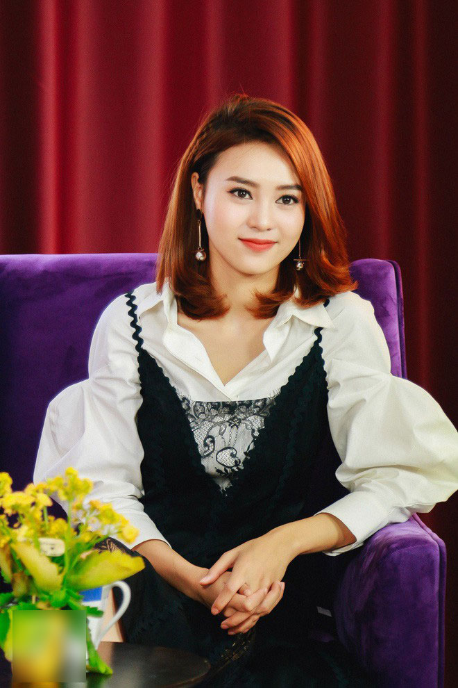 Lan Ngọc lần đầu đối diện với tin đồn vì yêu S.T mà bỏ rơi bạn trai cũ Lan Ngọc lần đầu đối diện với tin đồn vì yêu S.T mà bỏ rơi bạn trai cũ