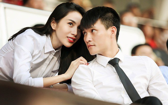 9 năm cuộc tình Thủy Tiên - Công Vinh: Bao nhiêu cay đắng đổi lấy hạnh phúc tròn đầy 9 năm cuộc tình Thủy Tiên - Công Vinh: Bao nhiêu cay đắng đổi lấy hạnh phúc tròn đầy