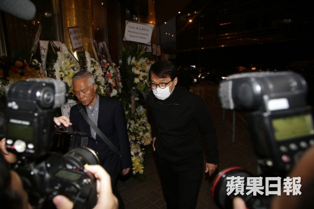 Anh cả showbiz Hoa ngữ qua đời: Thành Long, Chân Tử Đan đến viếng