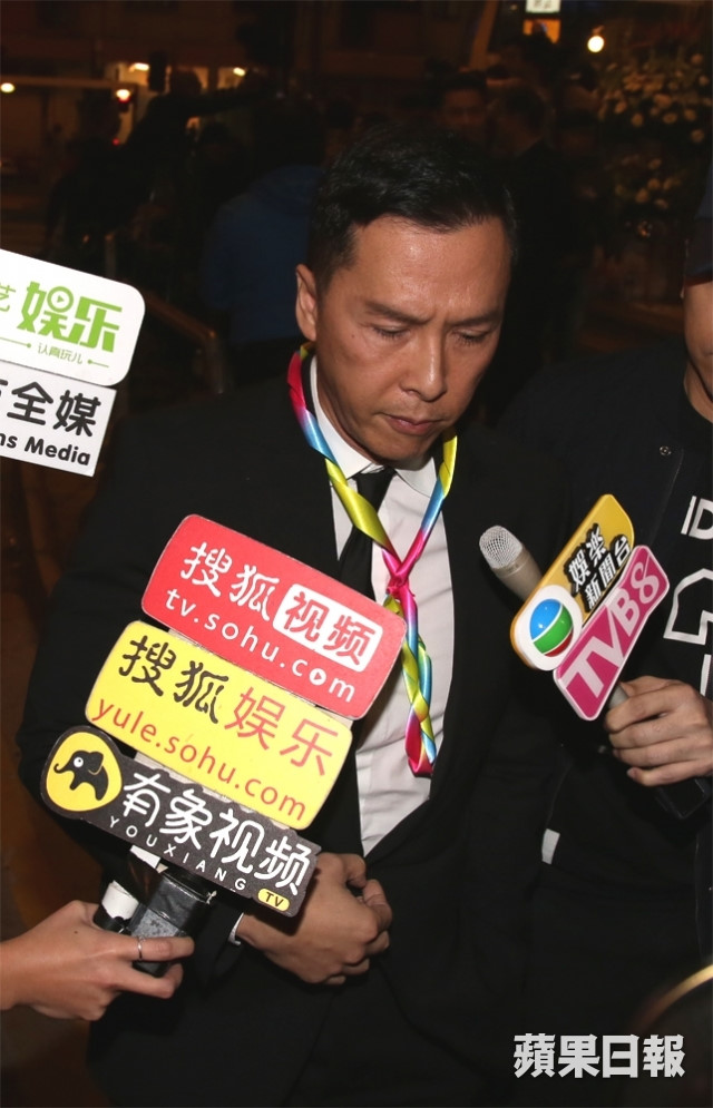 Anh cả showbiz Hoa ngữ qua đời: Thành Long, Chân Tử Đan đến viếng