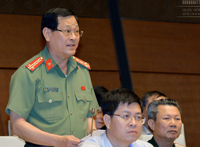 Xử lý tố cáo cán bộ đã nghỉ hưu để ngăn chuyến tàu vét cuối cùng