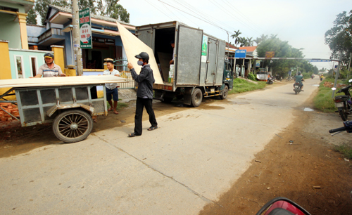 Cầu lún gần nửa mét ở Quảng Nam