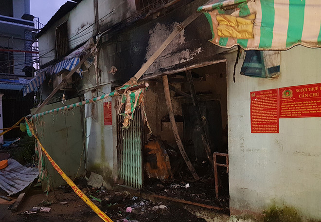 Hai bà cháu tử vong trong căn nhà cháy ngùn ngụt giữa đêm ở Sài Gòn