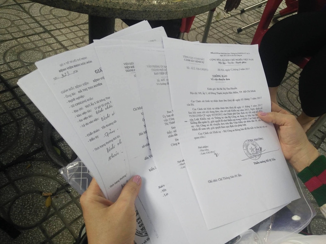 Bị người yêu của chồng kéo đến nhà đánh bầm mặt, chảy máu đầu, người phụ nữ hơn 1 năm đi kiện