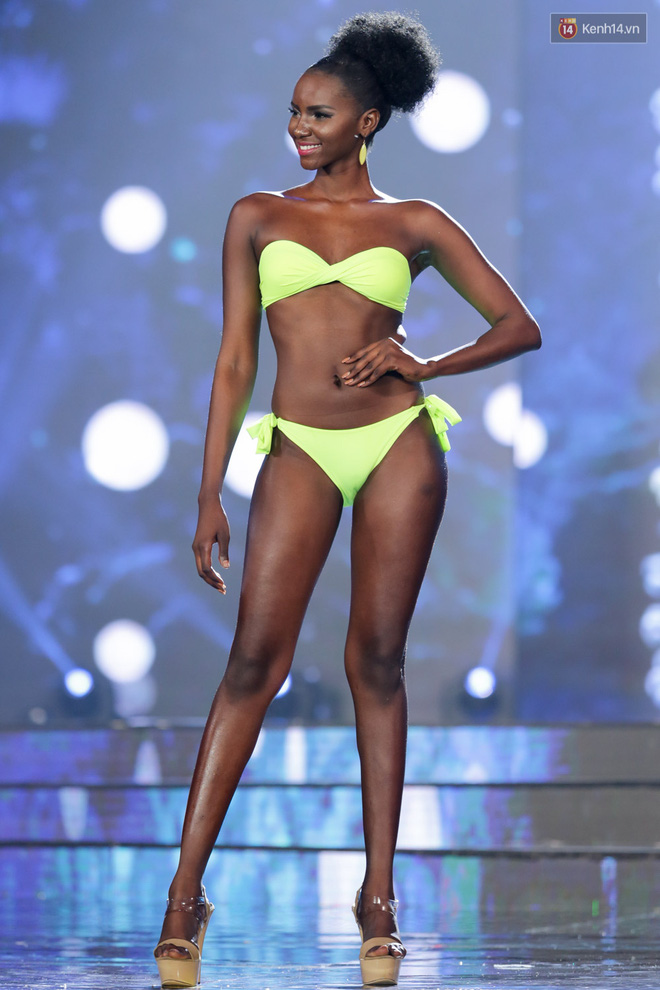 Mãn nhãn trước đường cong nóng bỏng của dàn thí sinh Miss Grand International 2017 trong phần thi bikini tại Bán kết Mãn nhãn trước đường cong nóng bỏng của dàn thí sinh Miss Grand International 2017 trong phần thi bikini tại Bán kết