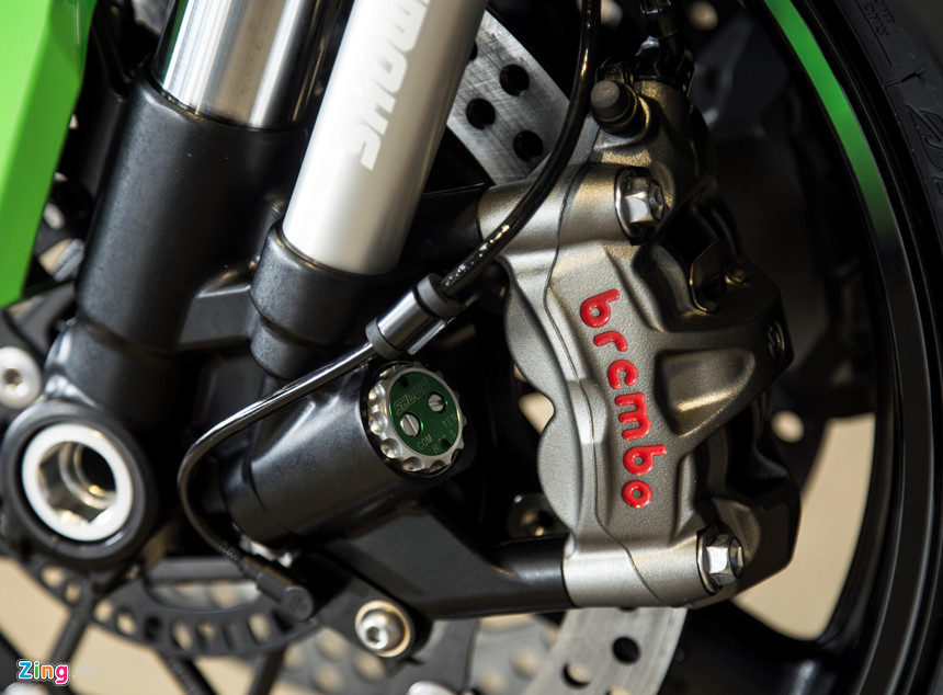 Chi tiết siêu môtô Kawasaki ZX-10R giá 549 triệu đồng tại Việt Nam