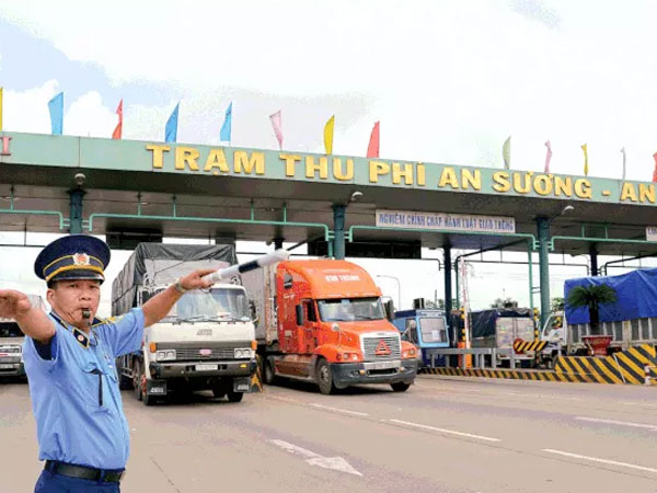 Thường vụ Quốc hội chê Bộ Tài chính “làm phức tạp thêm” thu phí BOT