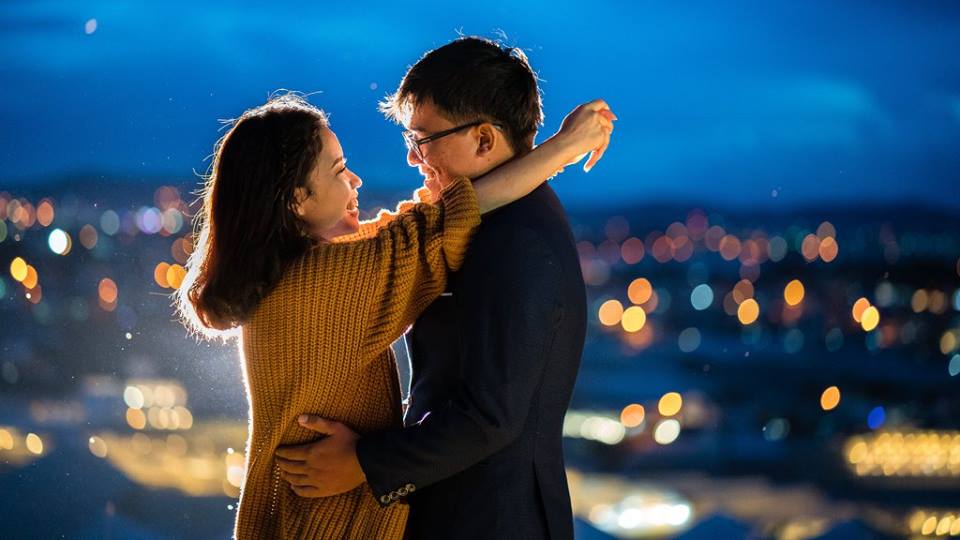 Lên kế hoạch cưa giáo viên phố núi, chàng kiến trúc cưới được vợ dù chả thèm cầu hôn