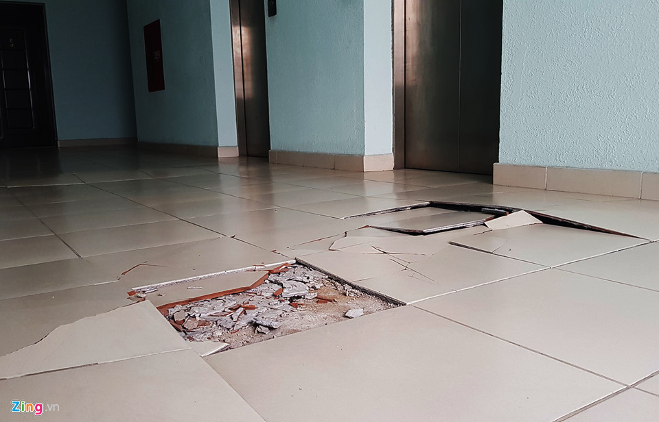 Biệt thự, chung cư ở Sài Gòn liên tiếp bị ngân hàng siết nợ