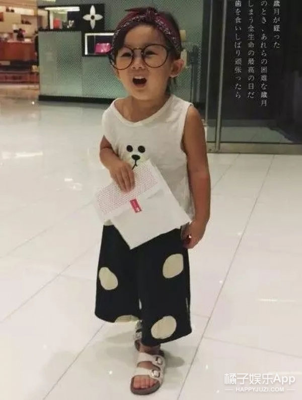 Cô bé Vô Diện nổi nhất dịp Halloween năm ngoái lại tái xuất rồi