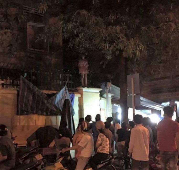 Thực hư sự việc cô gái mặc váy treo cổ tự tử tại trường học ở Nha Trang giữa đêm